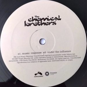 THE CHEMICAL BROTHERS - SURRENDER - Imagen 2