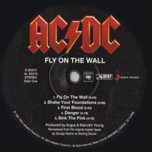 AC/DC - FLY ON THE WALL - Imagen 2